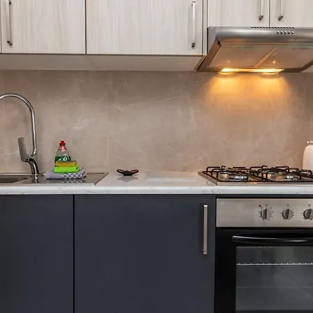 Апартаменты Luigi 1 Bedroom *